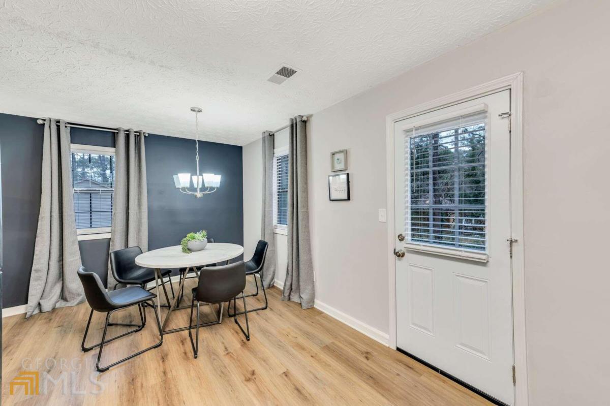 Forrest Estates - Residential Lease
