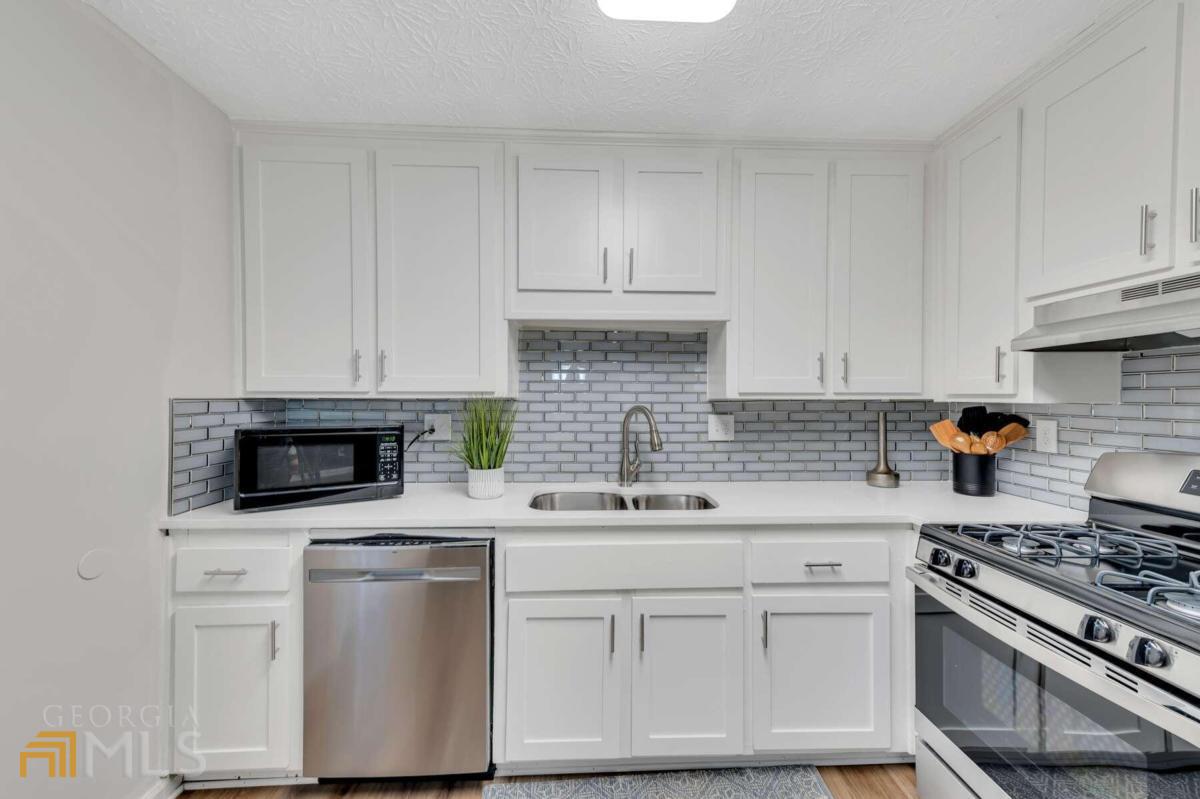 Forrest Estates - Residential Lease