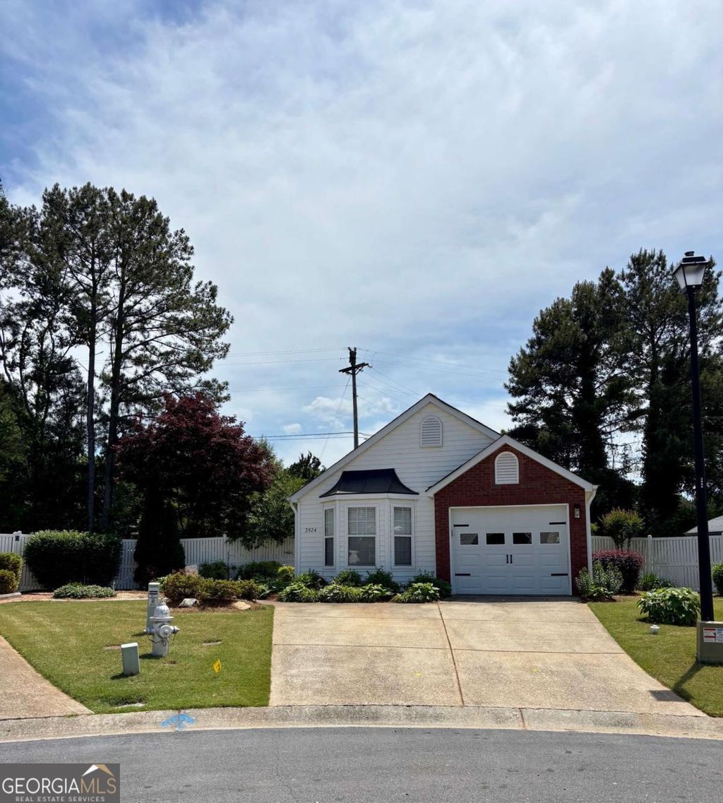 Photo of 3924 White Owl Court, Duluth, GA 30097 (MLS # 10760069)