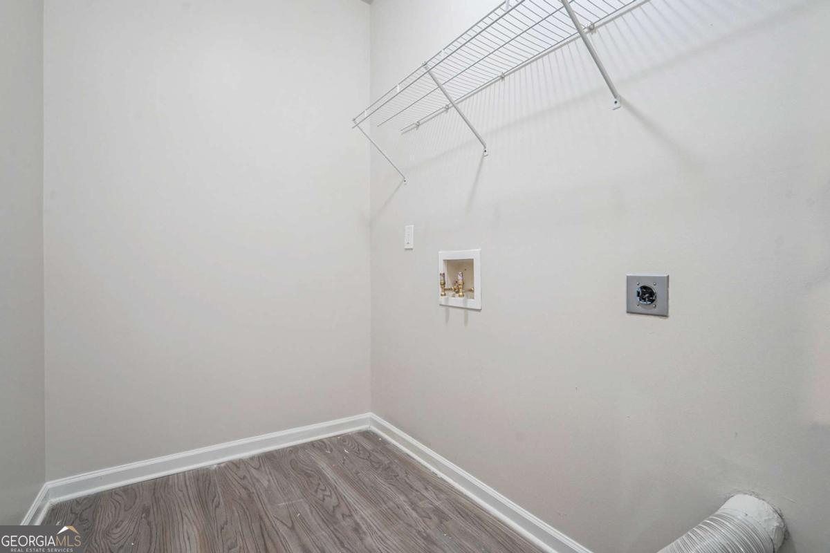 Riverside - Residential