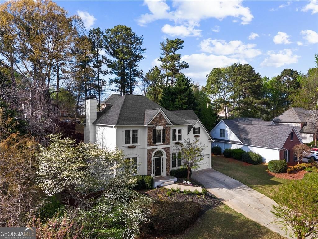 2592 White Aster LN
