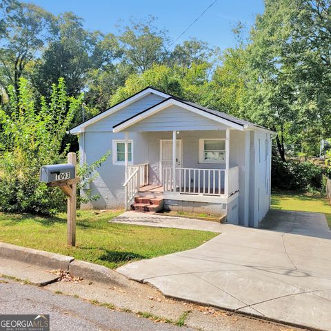 Photo of 1093 Windsor Street SW, Atlanta, GA 30310 (MLS # 10629450) Photo of 1093 Windsor Street SW, Atlanta, GA 30310 (MLS # 10629450)