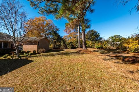 A home in Fort Valley