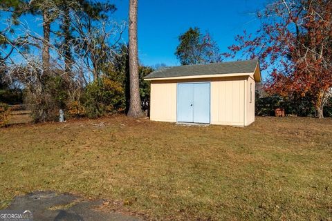 A home in Fort Valley