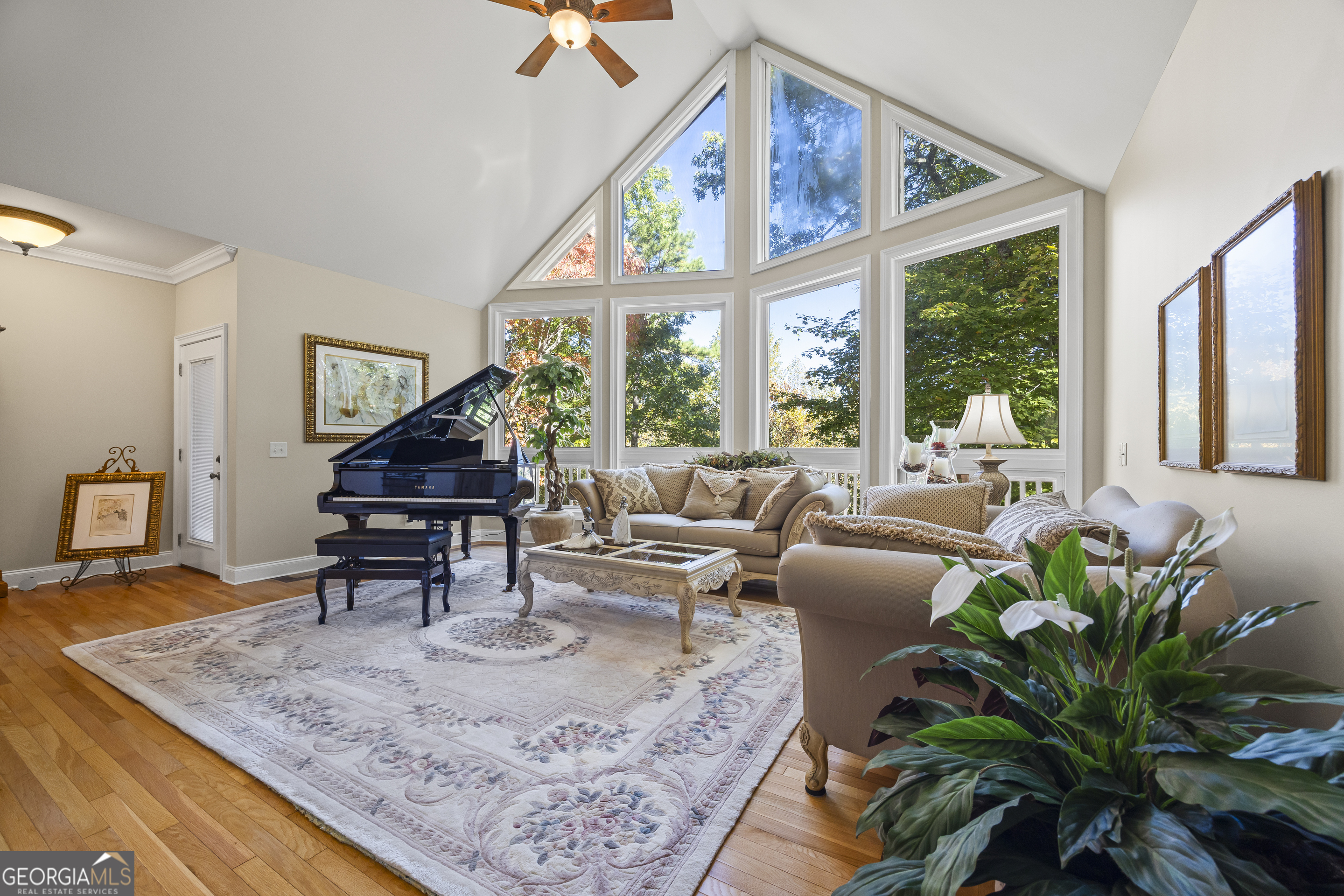 159 Zeppelin Strasse