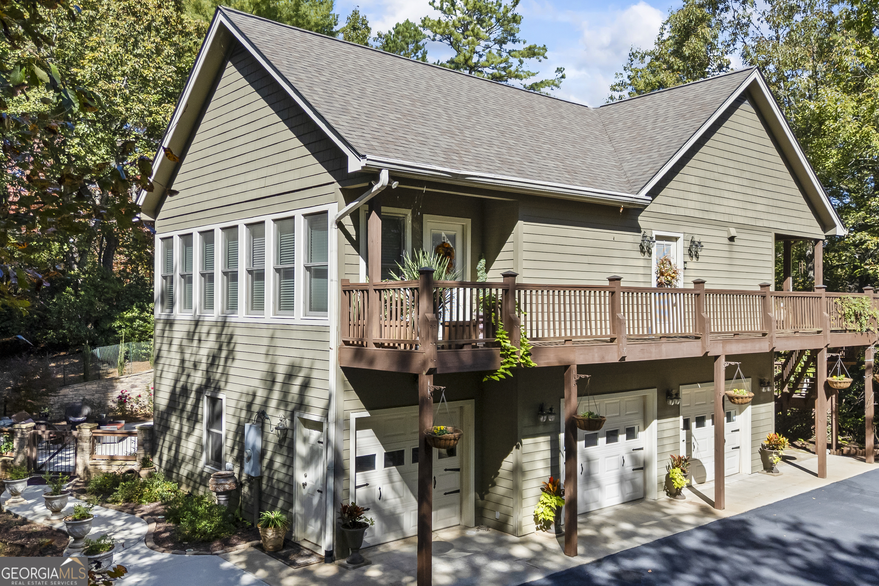 159 Zeppelin Strasse