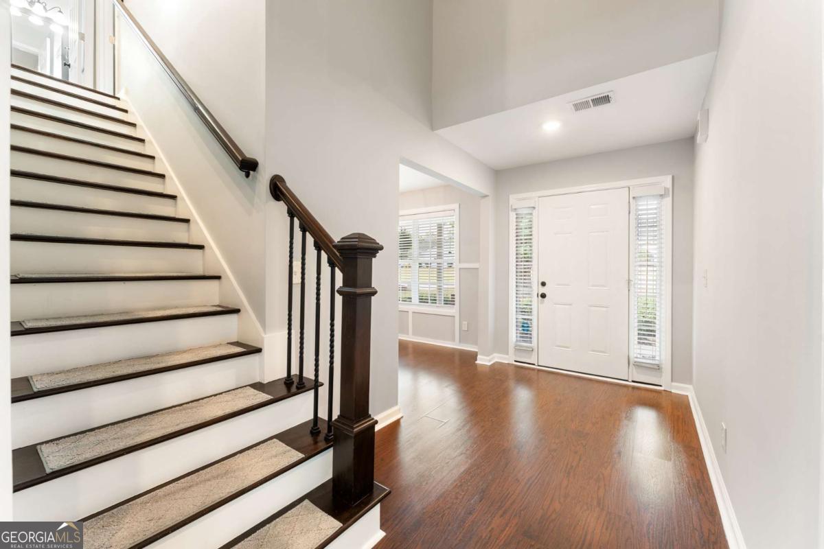 284 Covington DR