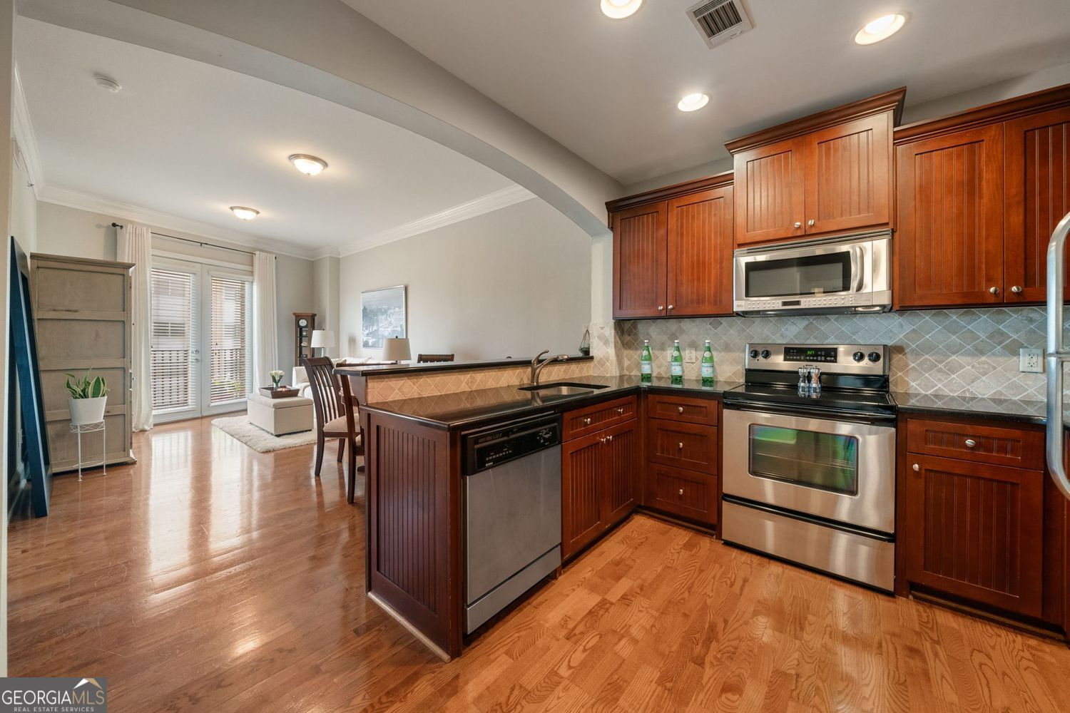 2277 Peachtree RD NE 611