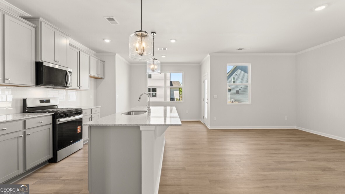 803 Shoreview TRL
