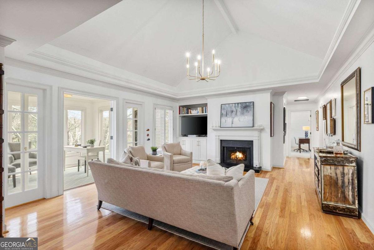 436 Ansley Walk TER NE