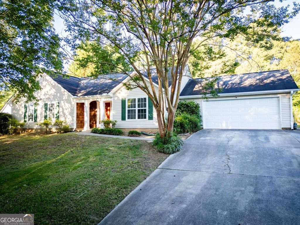 Photo of 1855 Tribble Ridge Drive, Lawrenceville, GA 30045 (MLS # 10766477)
