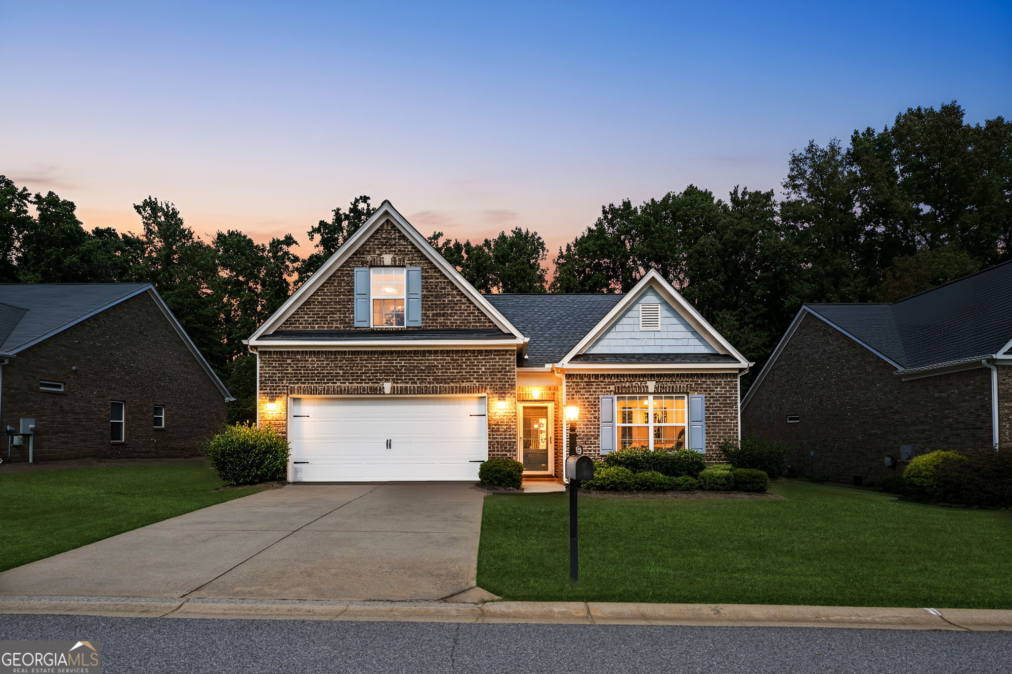 2010 Piedmont LN