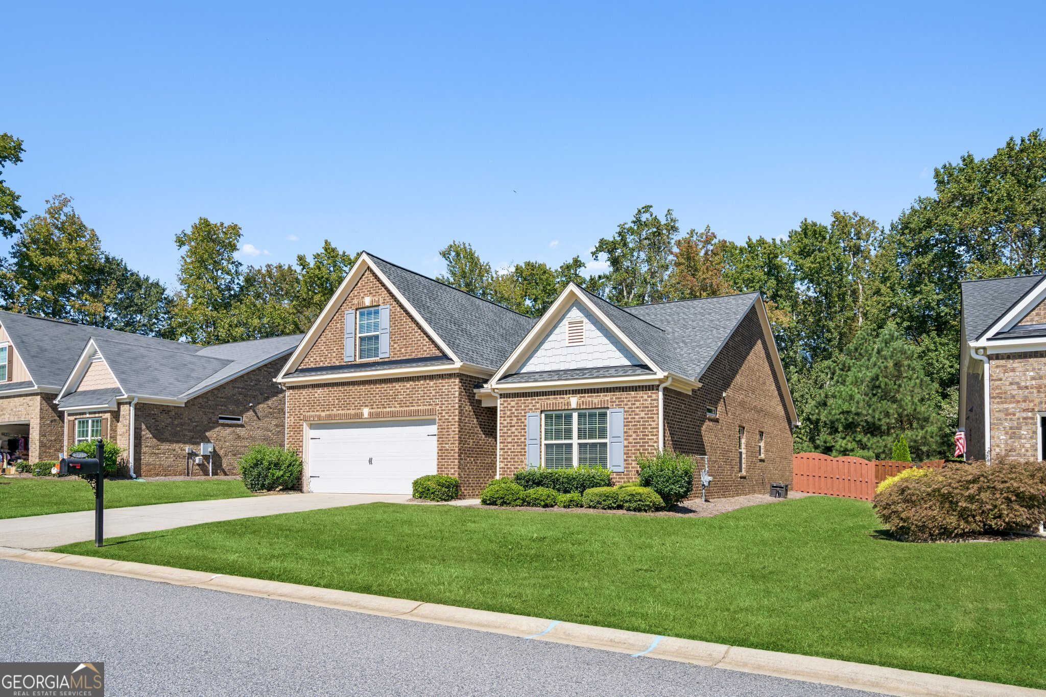 2010 Piedmont LN