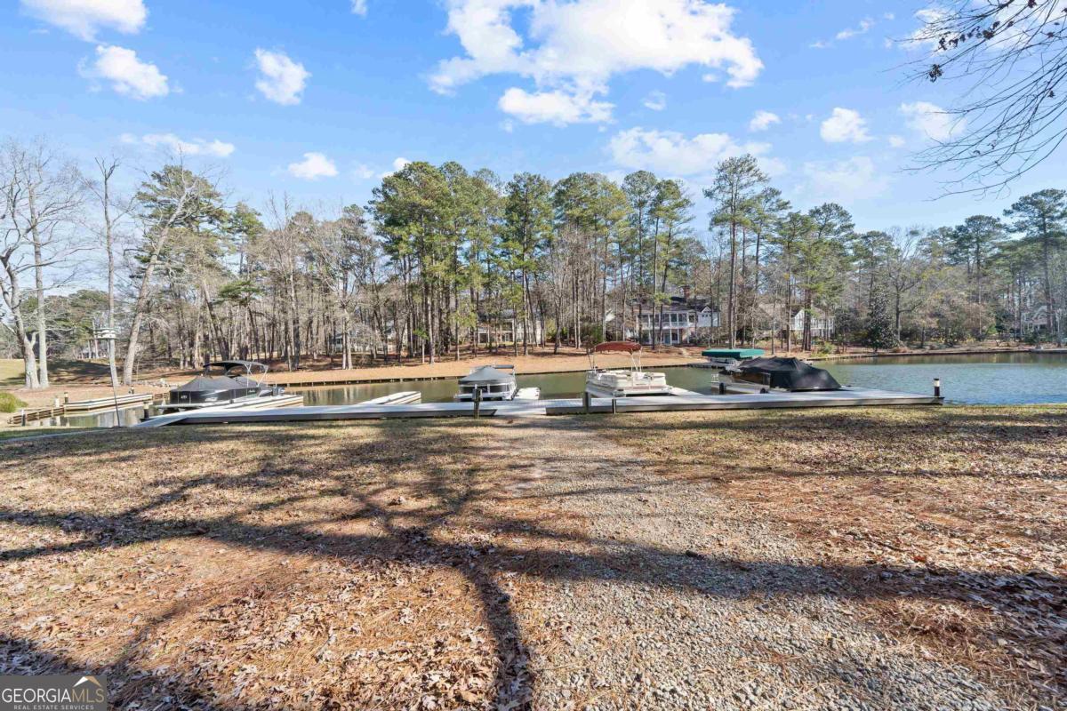1071 Eaglewood WAY