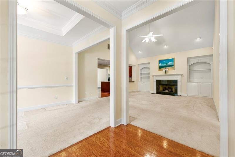 MaCland Square - Residential