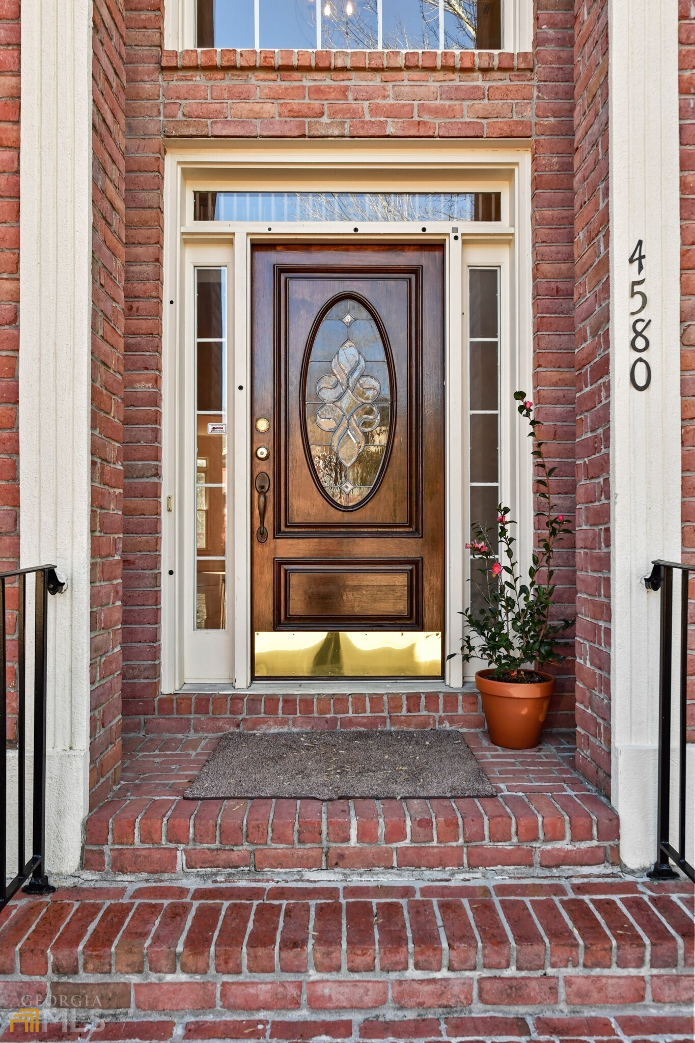 Windsor At Peachtree - Residential