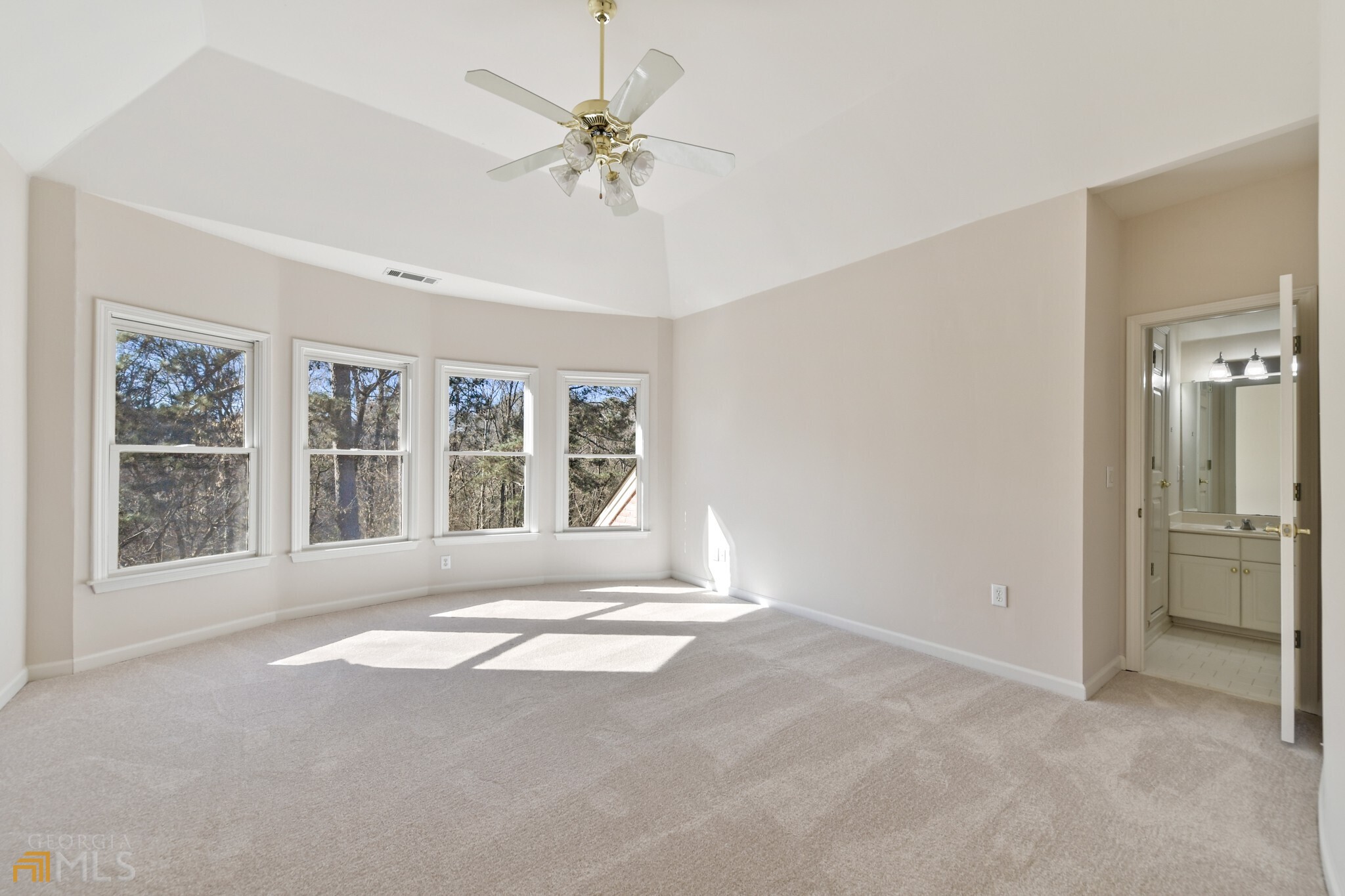 Windsor At Peachtree - Residential