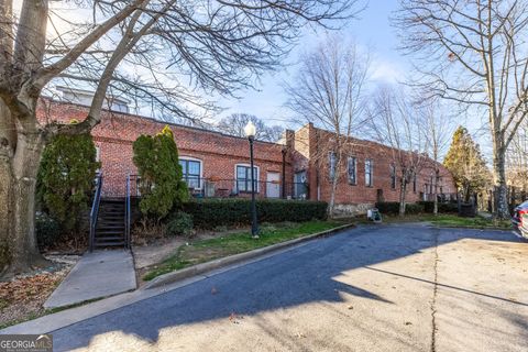 644 Wells ST SW 16 Atlanta GA 30310