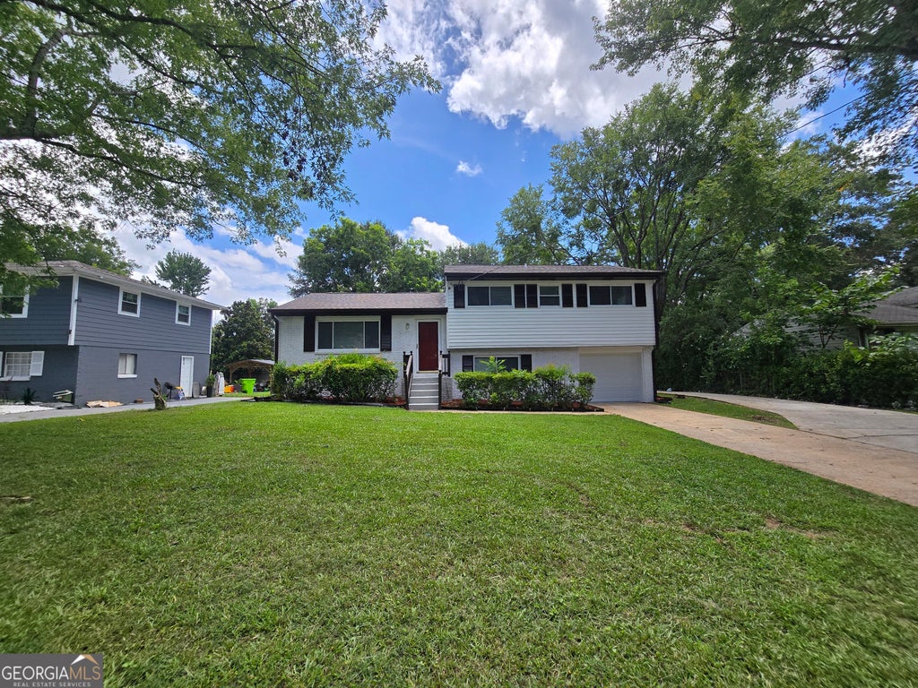 Photo of 1743 Hillview Avenue, Jonesboro, GA 30236 (MLS # 10838859)