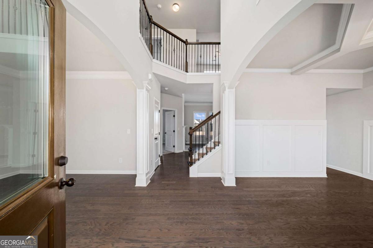 1175 Scarlet Sage CIR