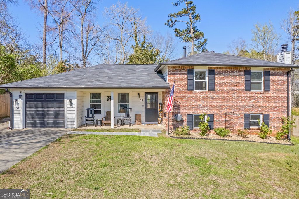Photo of 14 Laurel Drive, Newnan, GA 30265 (MLS # 10715529)