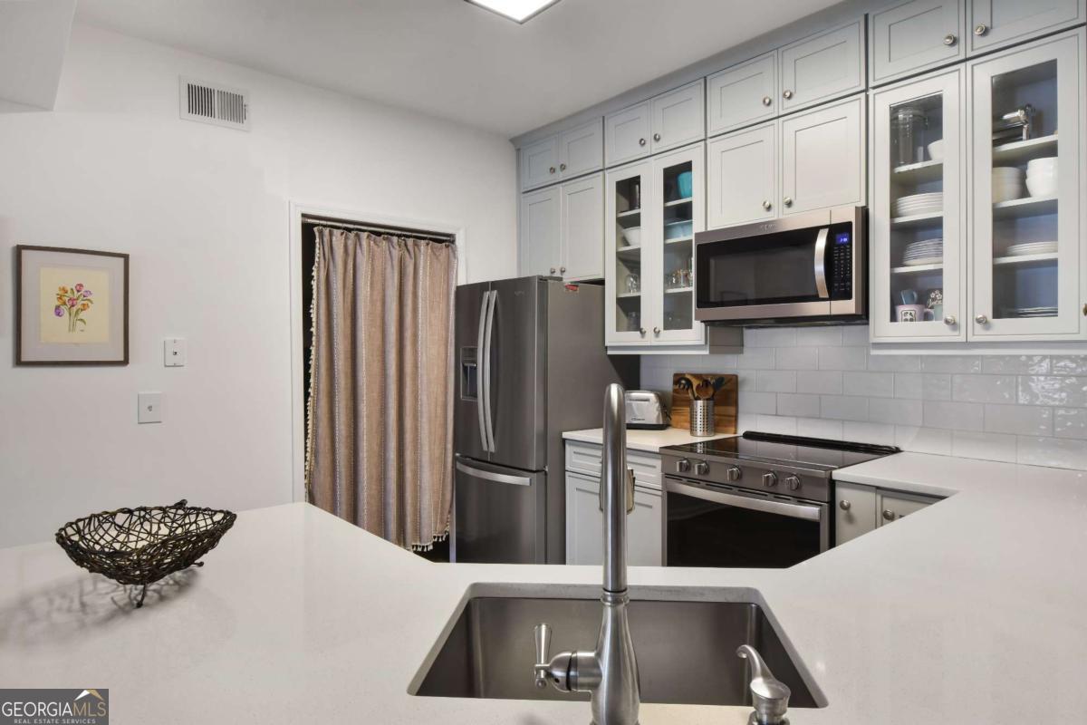 1704 Frederica RD 701