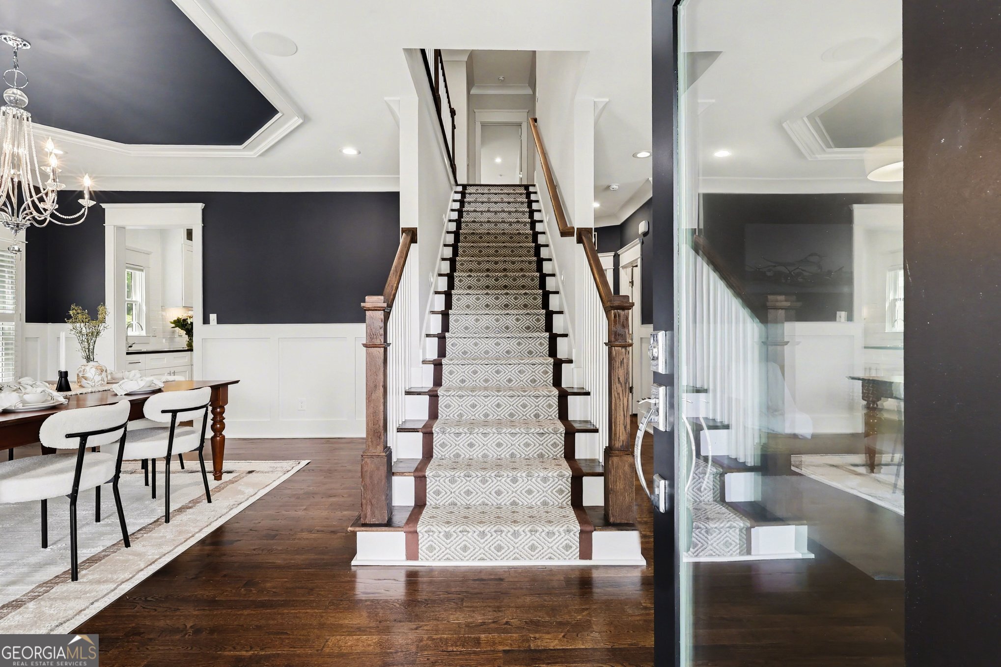 122 Huron ST