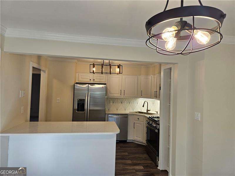 Hamptons Of Olde Towne - Residential