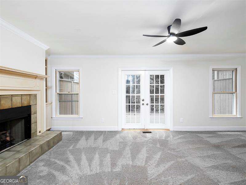 Hamptons Of Olde Towne - Residential