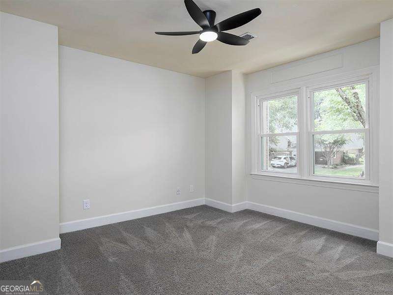 Hamptons Of Olde Towne - Residential