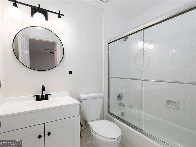 Hamptons Of Olde Towne - Residential