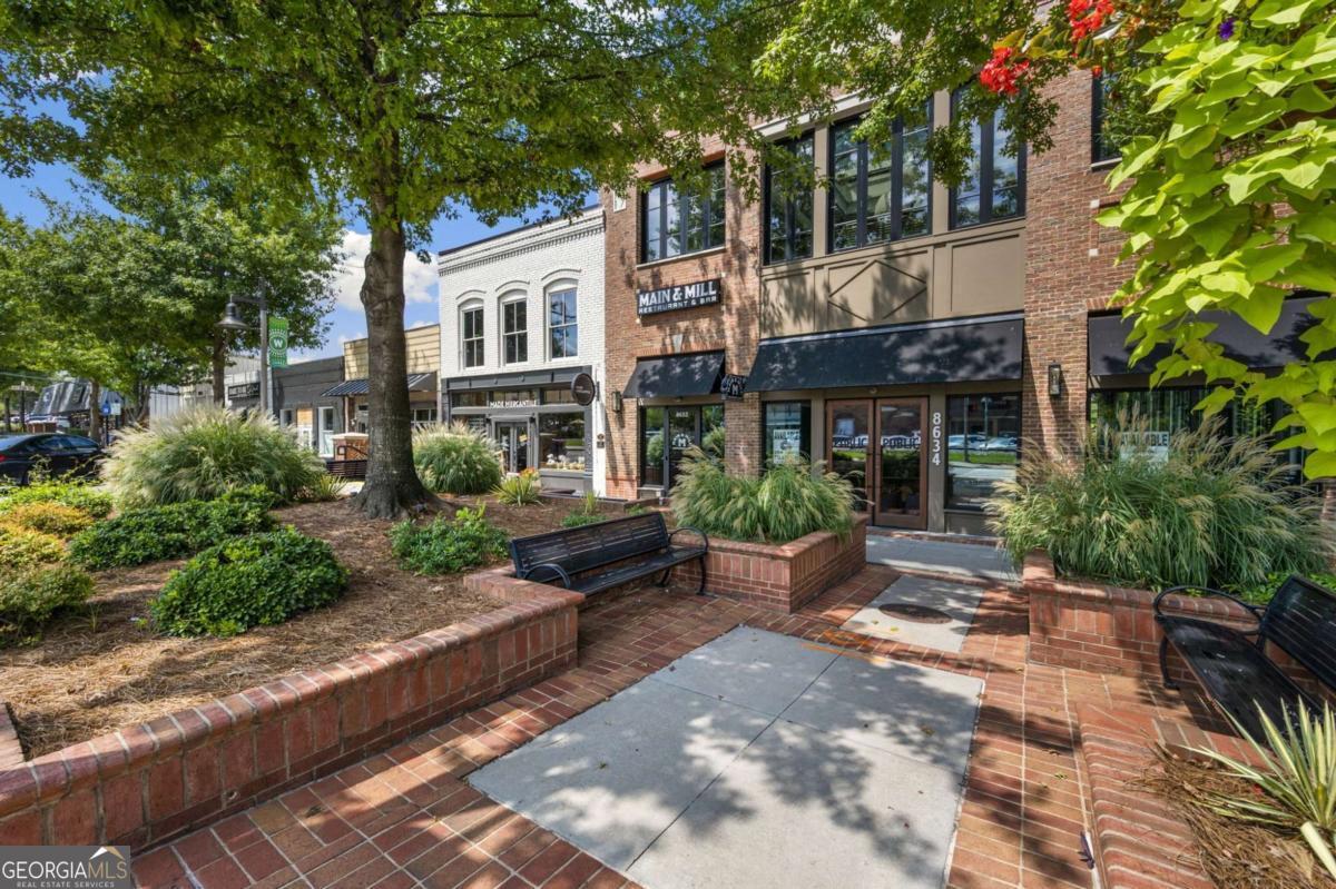 Downtown Woodstock - Residential