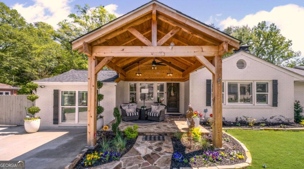 Downtown Woodstock - Residential