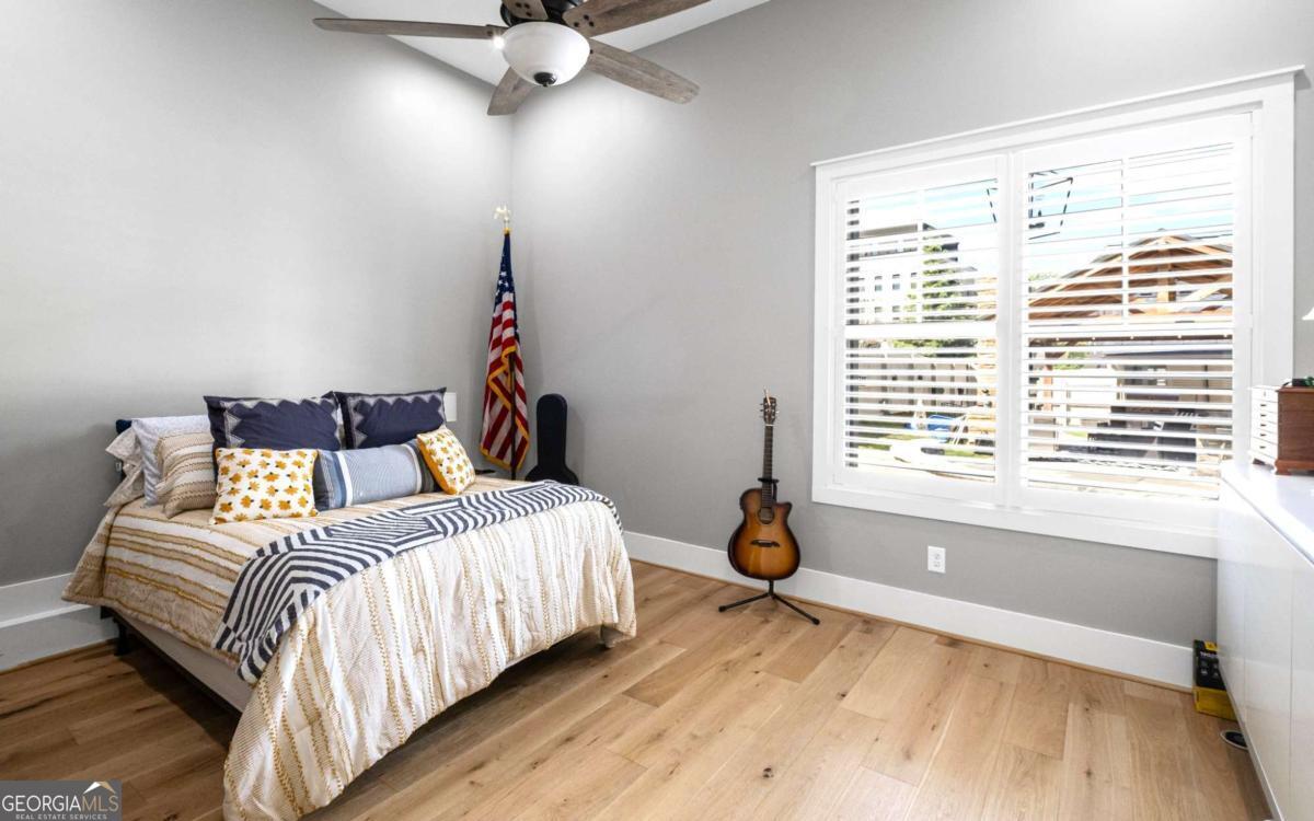 Downtown Woodstock - Residential