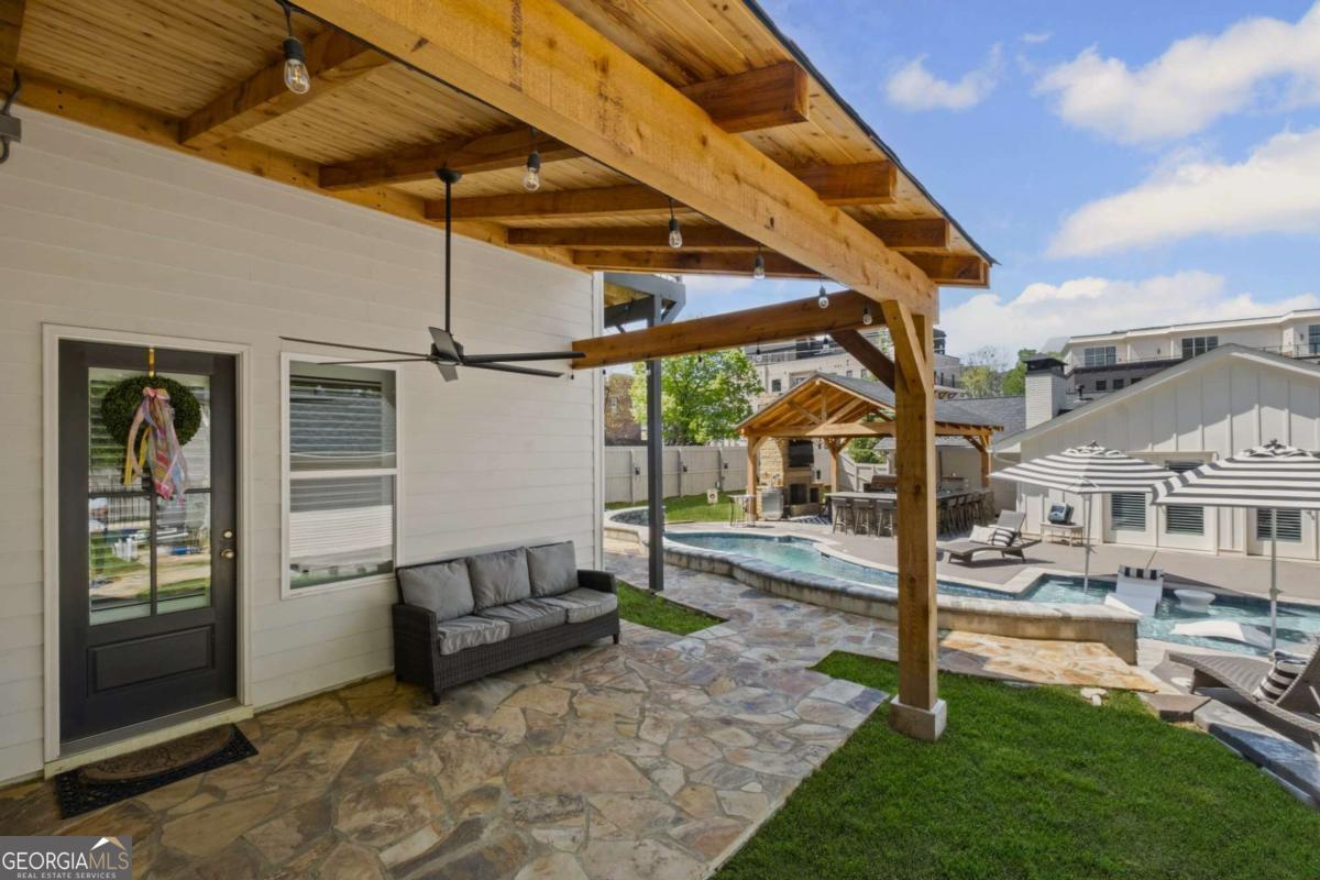 Downtown Woodstock - Residential