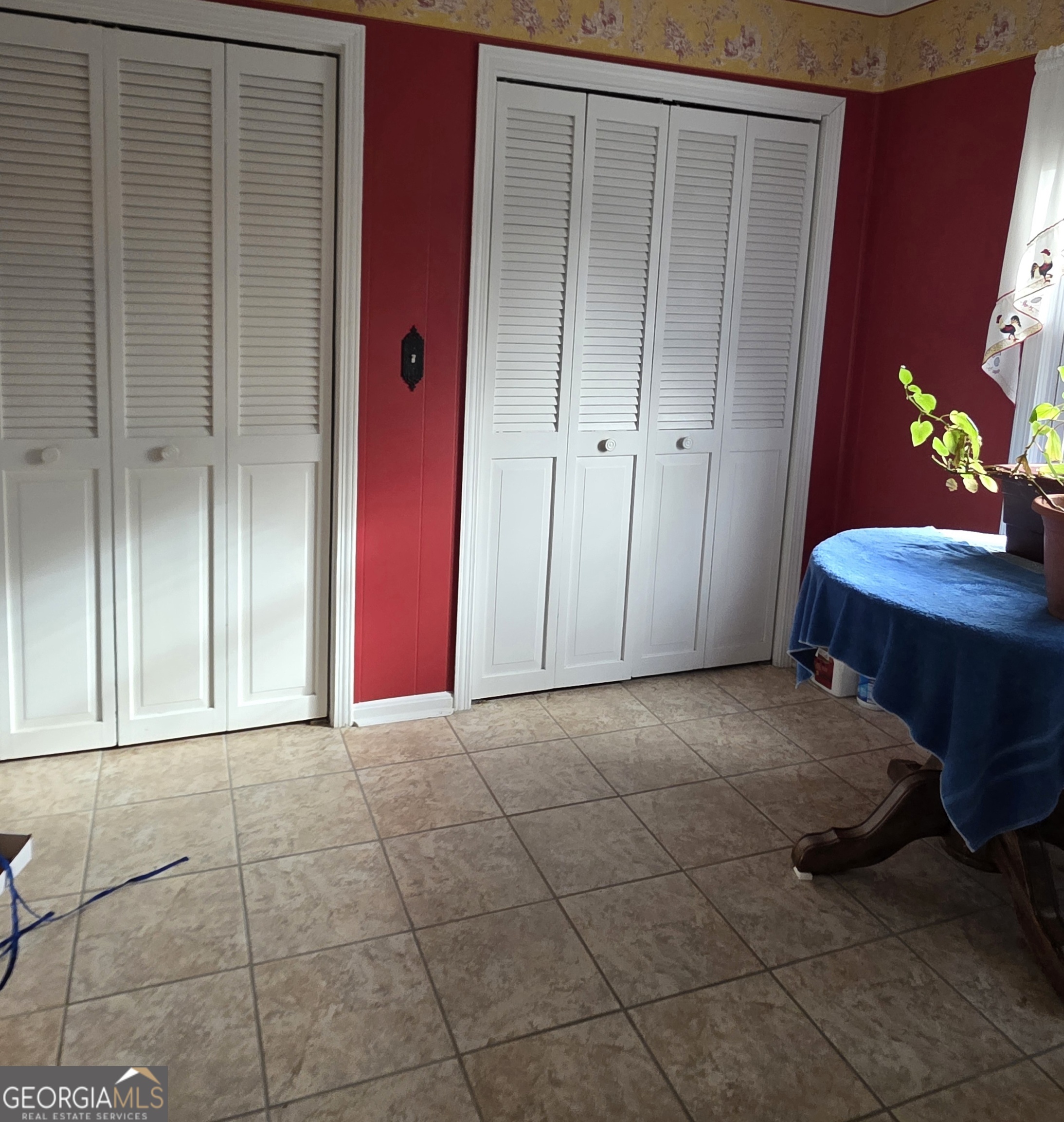 1058 Old Dalton RD NE