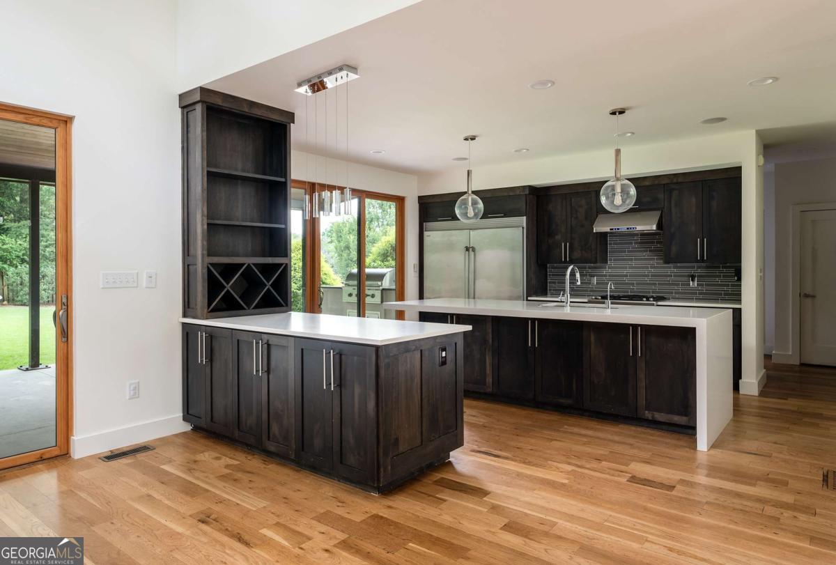 Athens, Georgia 30606, United States, 5 Bedrooms Bedrooms, ,5 BathroomsBathrooms,Residential,Active,155091