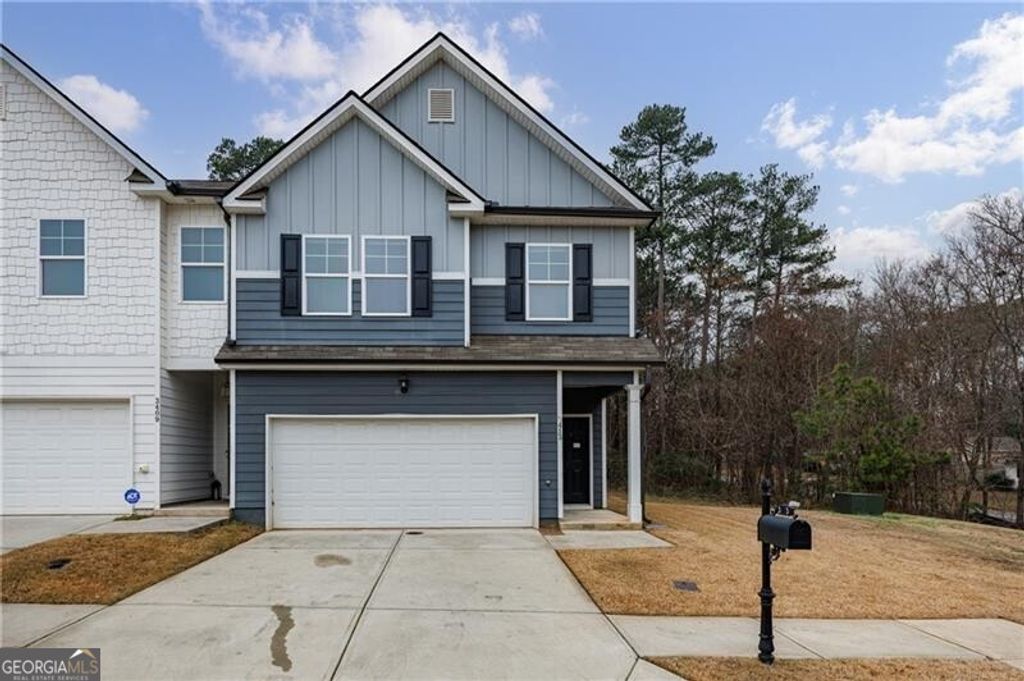 Photo of 3413 Endurance Court, Atlanta, GA 30349 (MLS # 10670998)