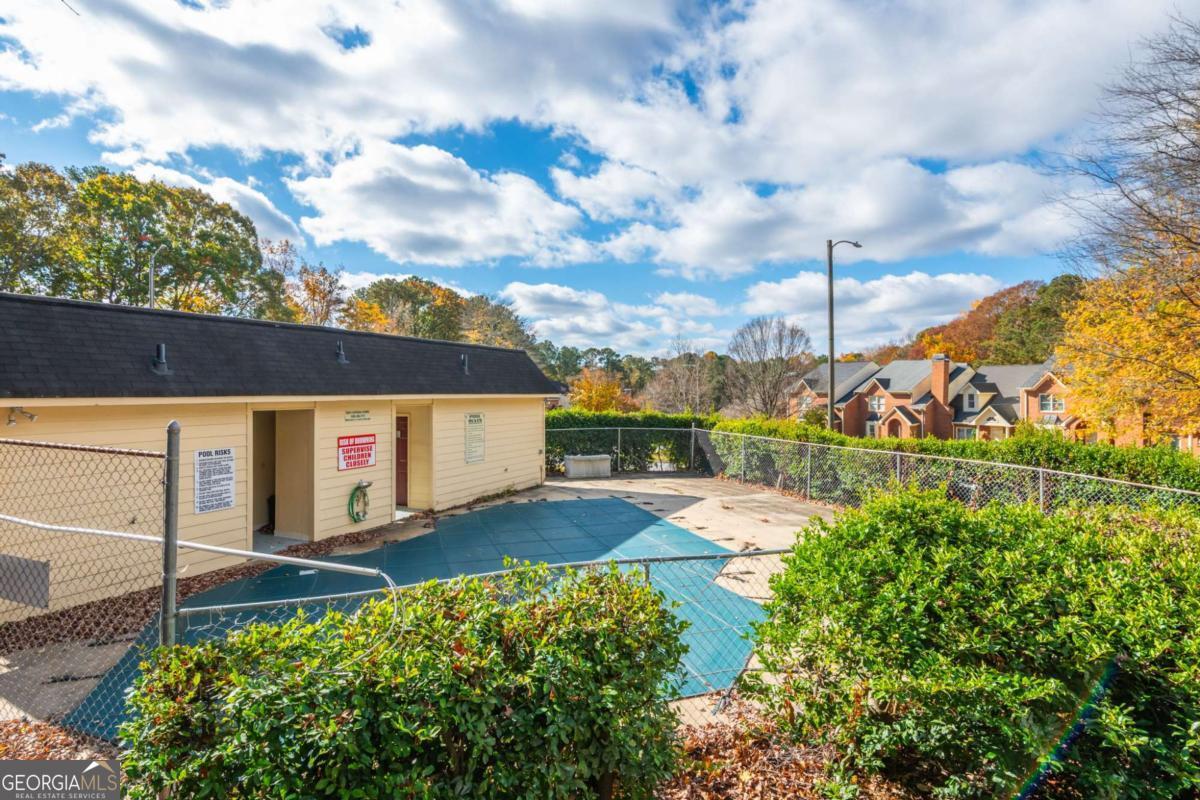 Holcomb Springs - Residential