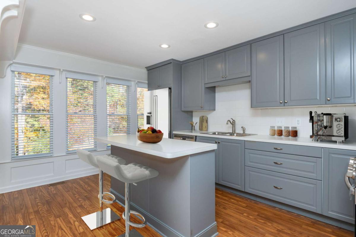 Holcomb Springs - Residential