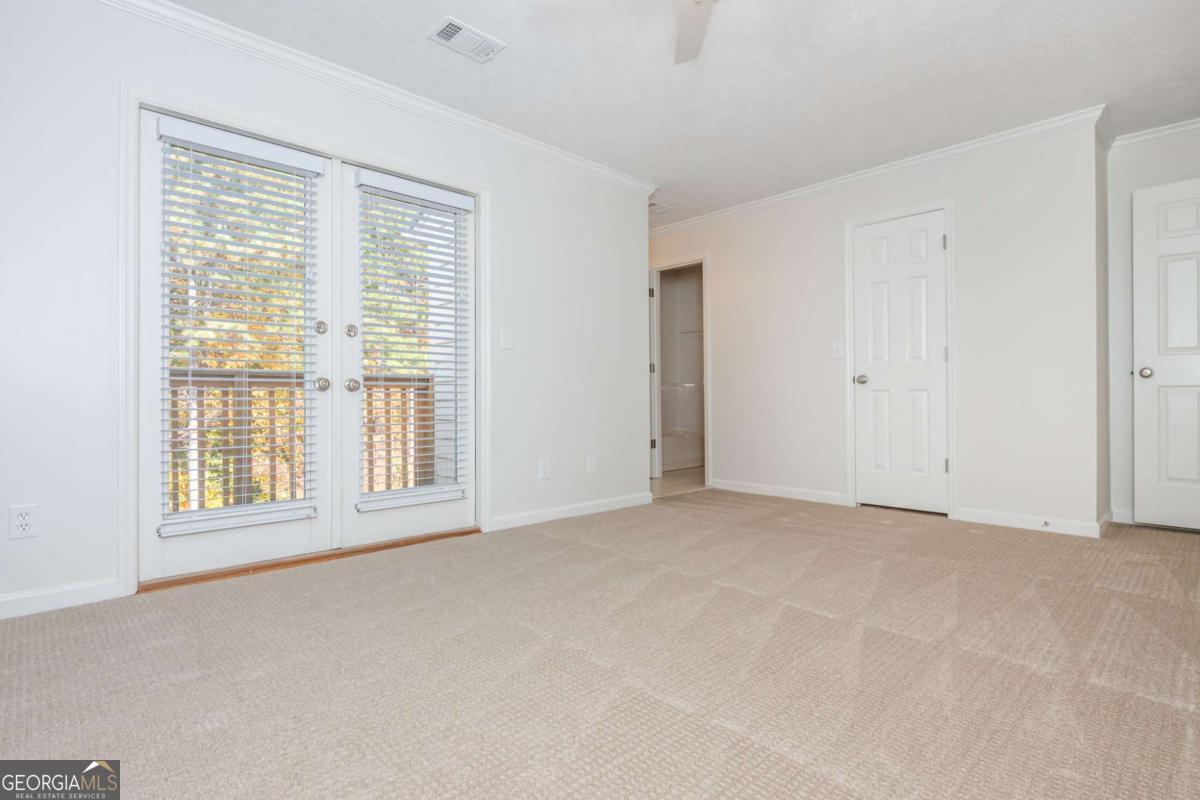 Holcomb Springs - Residential