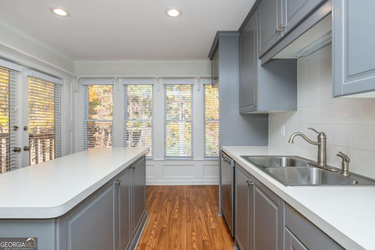 Holcomb Springs - Residential