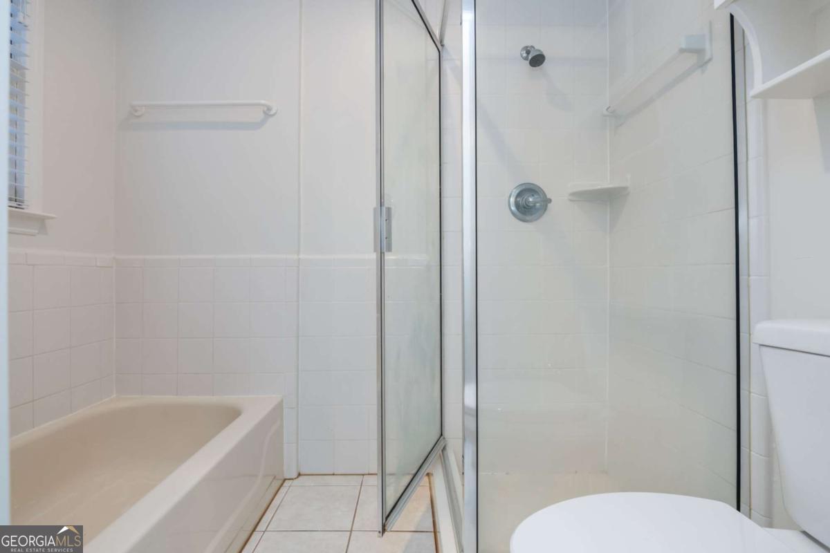 Holcomb Springs - Residential