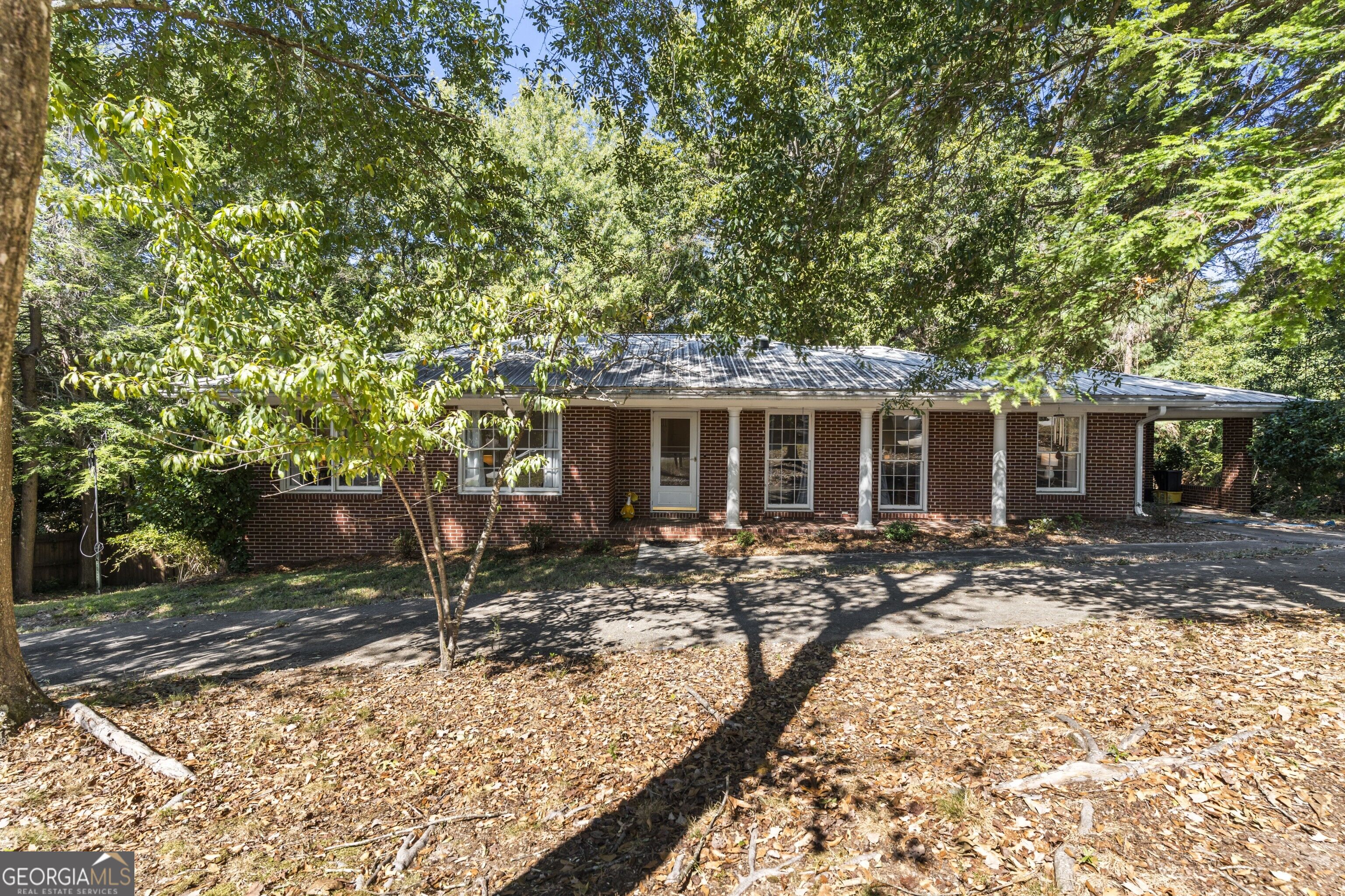 258 Oakland DR