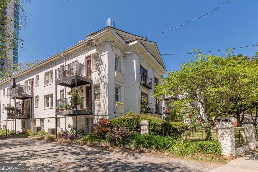 Photo of 1072 Piedmont Avenue NE #105, Atlanta, GA 30309 (MLS # 10733733)