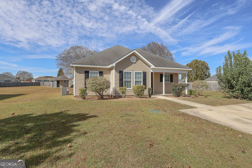 Photo of 105 Rockport Court, Perry, GA 31069 (MLS # 10880475)