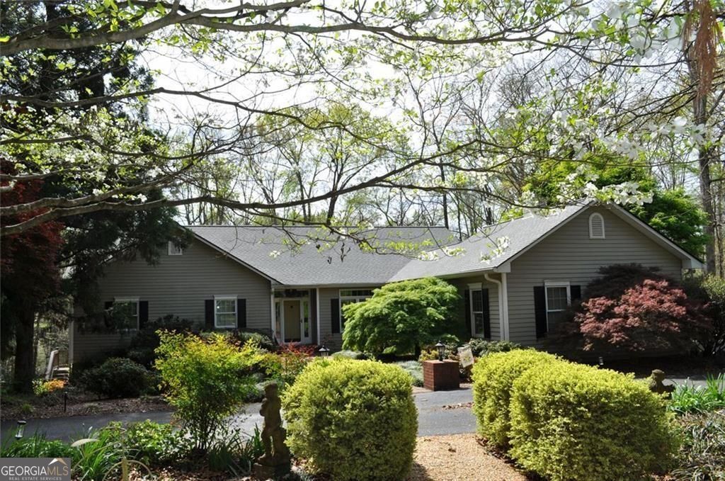 Photo of 731 Hidden Lakes Trail, Jefferson, GA 30549 (MLS # 10725214)