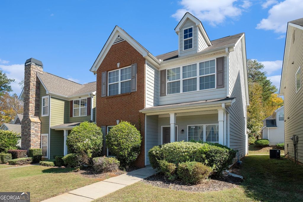 Photo of 2320 Polaris Way SW, Atlanta, GA 30331 (MLS # 10677795)