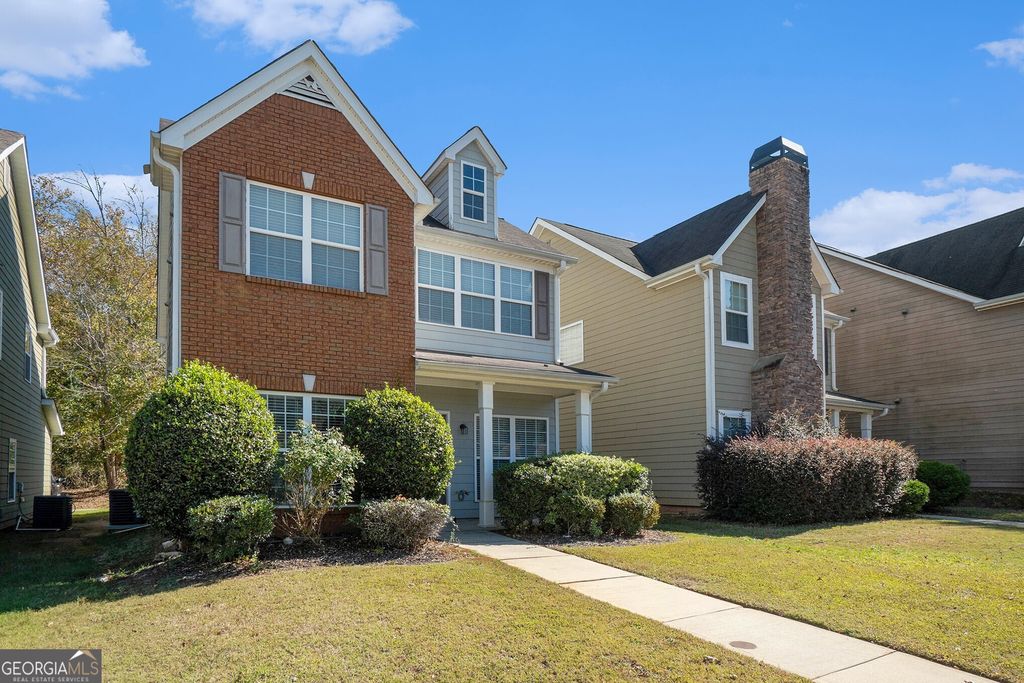 Photo of 2320 Polaris Way SW, Atlanta, GA 30331 (MLS # 10677795)