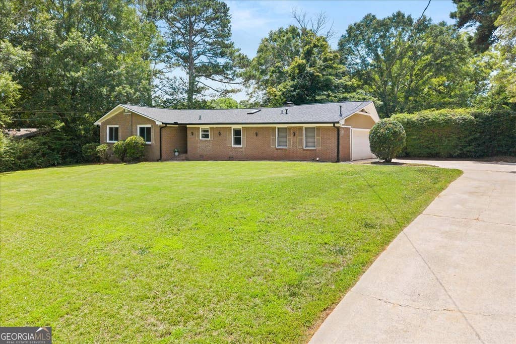 Photo of 4657 Wonder Valley Trail, Decatur, GA 30034 (MLS # 10793157)